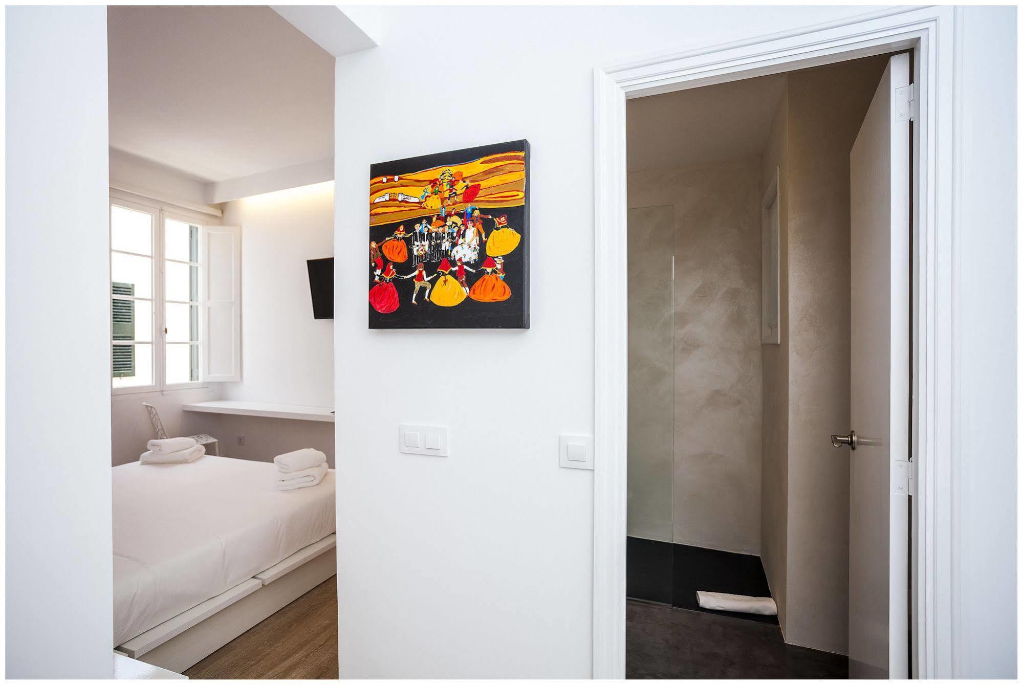 Cheap & Chic Hotel Ciutadella  Esterno foto