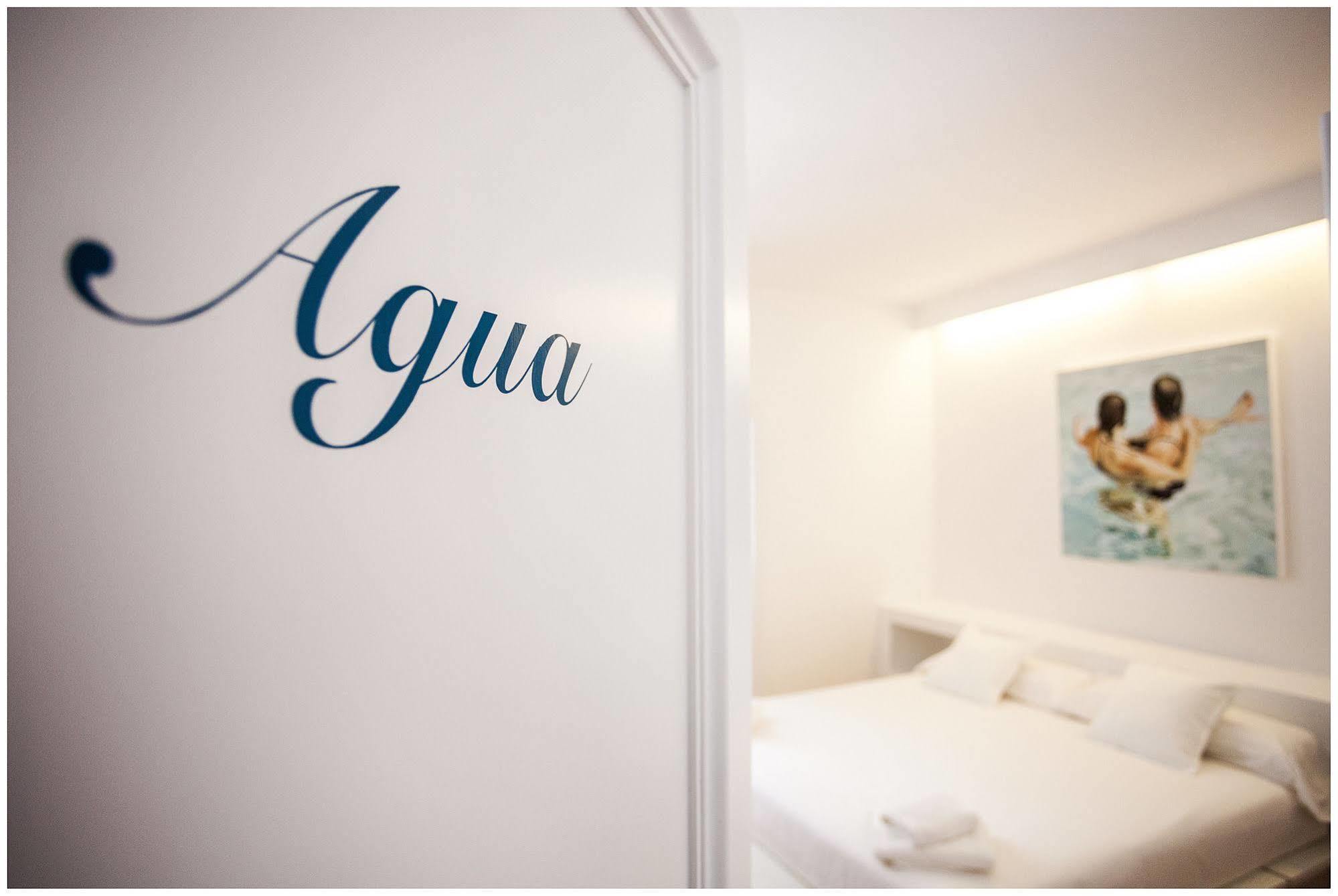 Cheap & Chic Hotel Ciutadella  Esterno foto