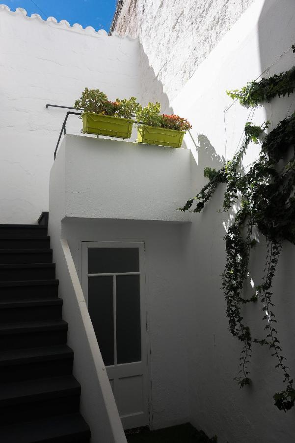 Cheap & Chic Hotel Ciutadella  Esterno foto